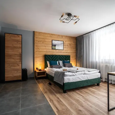 Tatrzanskie Doliny 公寓 *